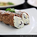 Cannoli_10.jpg