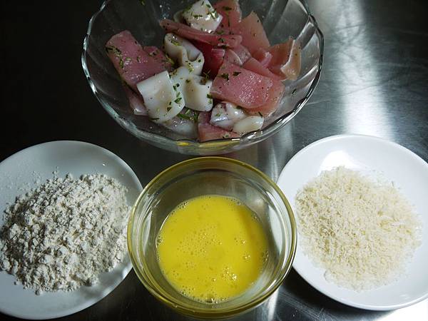 【Bambino醬汁篇】美味絕配的「酥炸海鮮佐塔塔醬」