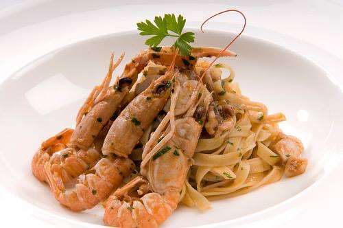 海鮮義大利鳥巢麵 (Tagliatelle with Squid and Prawn)