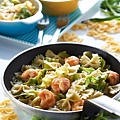 Farfalle con gamberi e zucchine