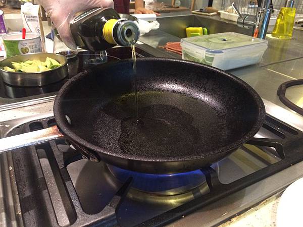 【義大利小朋友食譜】像小鳥的雞(Pollo all’uccelletto)-by Gregorio Cremonini