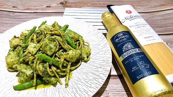 【鈴木主廚の義大利料理】熱那亞風青醬細扁麵Linguine al pesto genovese