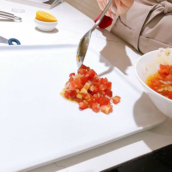 【鈴木主廚の義大利料理】溫鯷魚醬沙拉/熱水澡沙拉（Bangna Cauda)