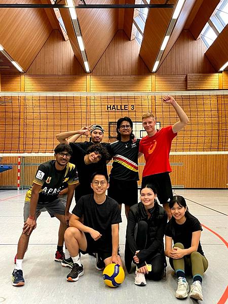 德根多夫理工學院-工業設計系王新語