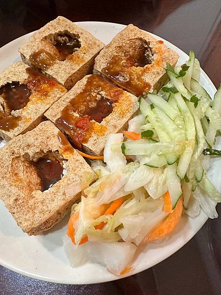 Taichung台中市東區江屋對面素食「御銓三姨臭豆腐」台中