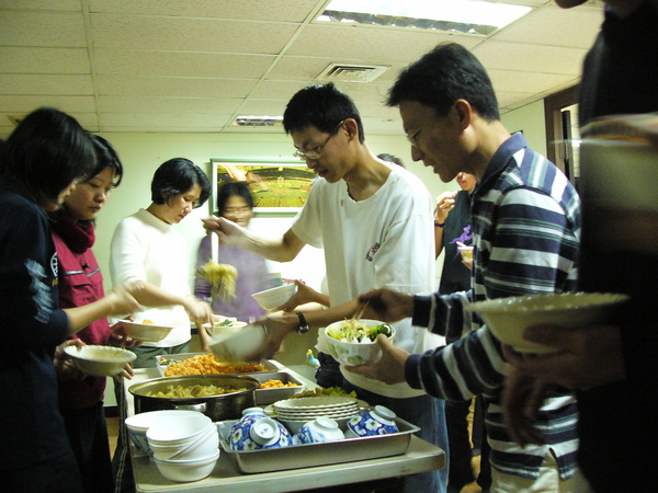 大家吃飯囉!