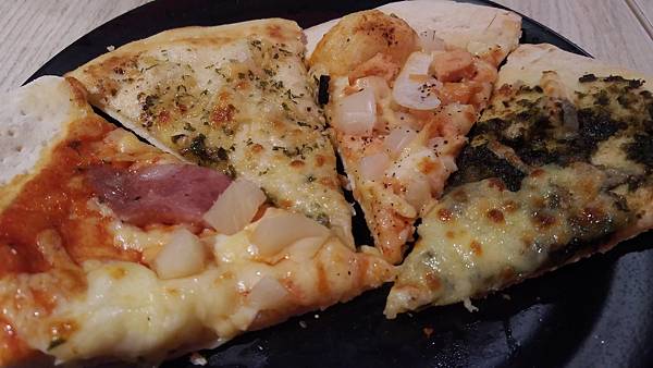 台中市豐原區太平洋百貨菈菈百匯廚坊豐原家樂福店披薩義大利麵吃 台中市豐原區太平洋百貨菈菈百匯廚坊豐原家樂福店披薩義大利麵吃