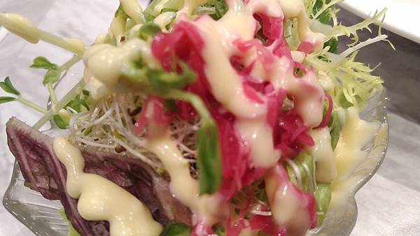 8P_20210105_122319_vHDR_On.jpg 8P_20210105_122319_vHDR_On.jpg