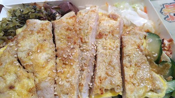 台中市北屯區昌平路鈞食堂雞腿便當(原鈞春食堂)-鐵板照燒雞腿