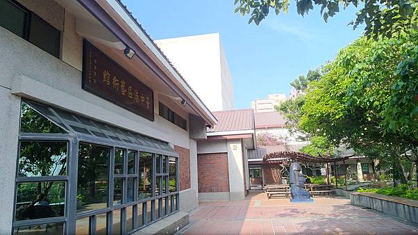 台中市港區藝術中心搭配清水眷村文化園區-免門票參觀