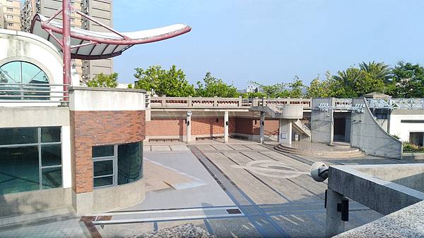 台中市港區藝術中心搭配清水眷村文化園區-免門票參觀