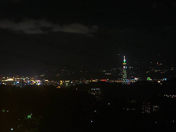 41 六季香的夜景-1.JPG