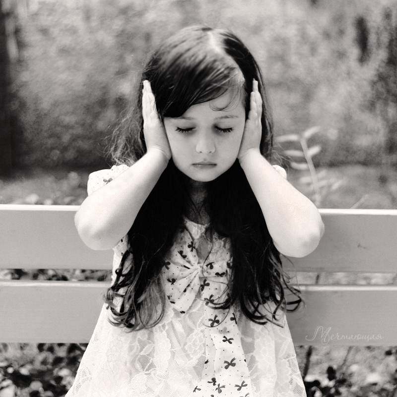 beautiful-black-and-white-child-silence-Favim_com-125905.jpg