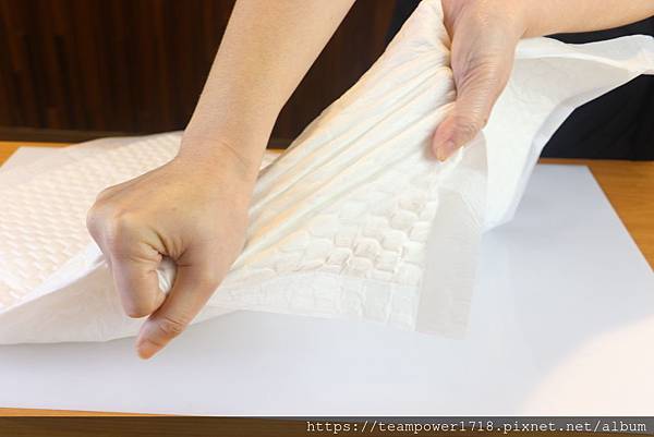 【勤達】超強吸收看護墊、產褥墊、戒尿墊、漏尿墊 【勤達】超強吸收看護墊、產褥墊、戒尿墊、漏尿墊