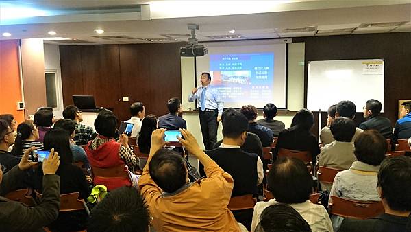 DSC_2202.JPG DSC_2202.JPG