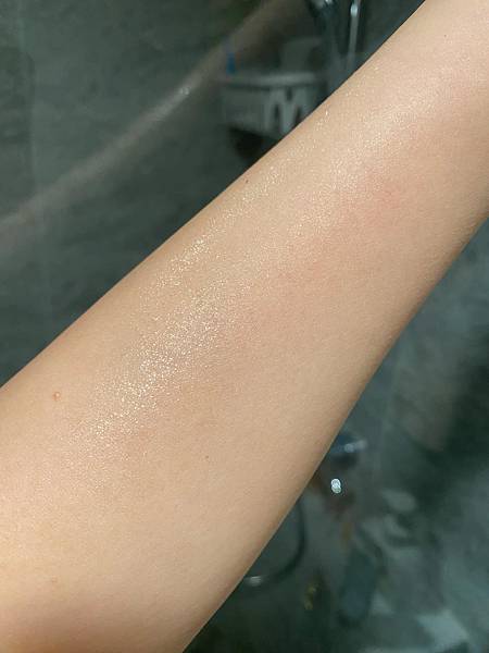 肌膚乾燥急救神器！夏普 PASSCODE 晶鑽保濕噴霧 #台