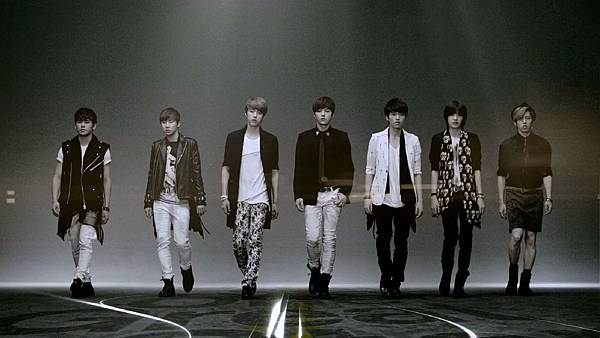 (INFINITE 1st World Tour 'One Great Step' Teaser.mp4)[00.01.05.440]