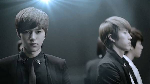 (INFINITE 1st World Tour 'One Great Step' Teaser.mp4)[00.01.15.366]