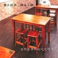 新北-(樹林)中華路鮮味小館-桌椅.jpg
