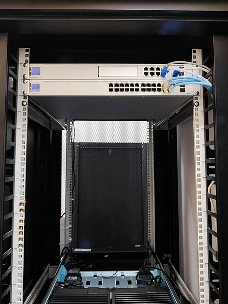 UniFi商用案例分享-國內防毒大廠門禁系統及監控建置-凱文 UniFi商用案例分享-國內防毒大廠門禁系統及監控建置-凱文