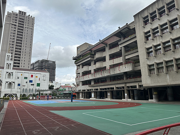 UniFi商用案例分享-校園無線網路建置-凱文科技UniFi