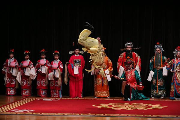 榮興客家採茶劇團