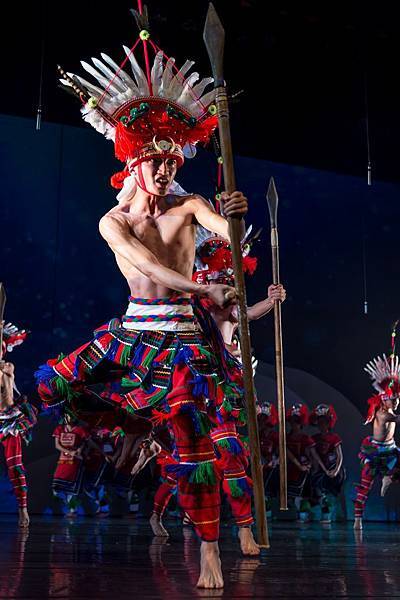 花蓮高工原住民舞蹈隊