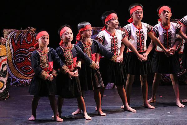 介達魯凱排灣兒童舞蹈團