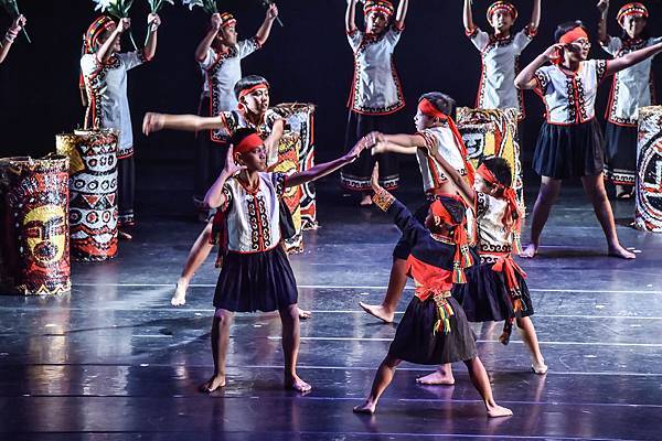 介達魯凱排灣兒童舞蹈團