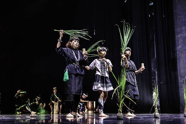 pateRungan新社噶瑪蘭傳唱隊