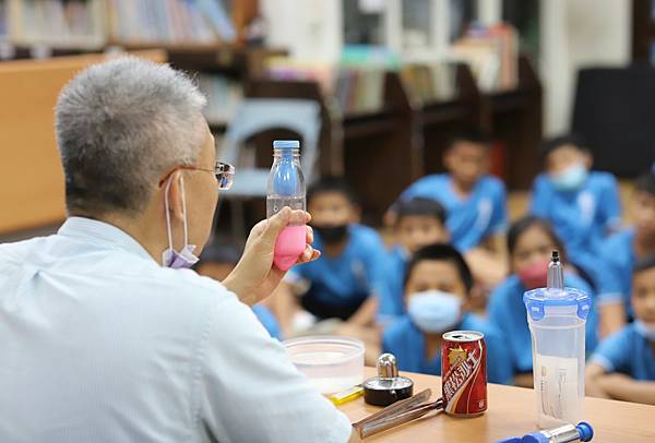 泰拉慶民族實驗學校（賽嘉國小）