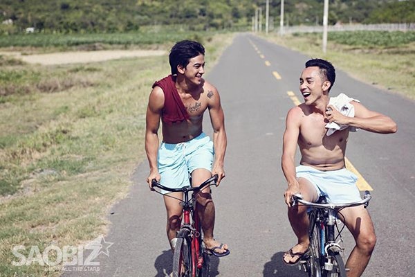 p2395973346 p2395973346