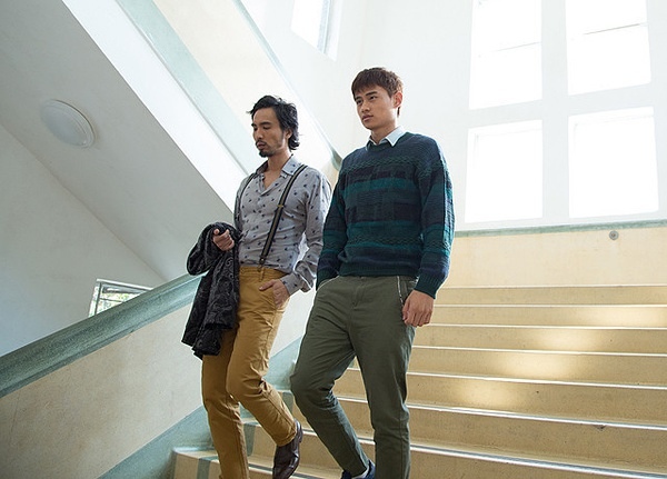 p2339340045 p2339340045