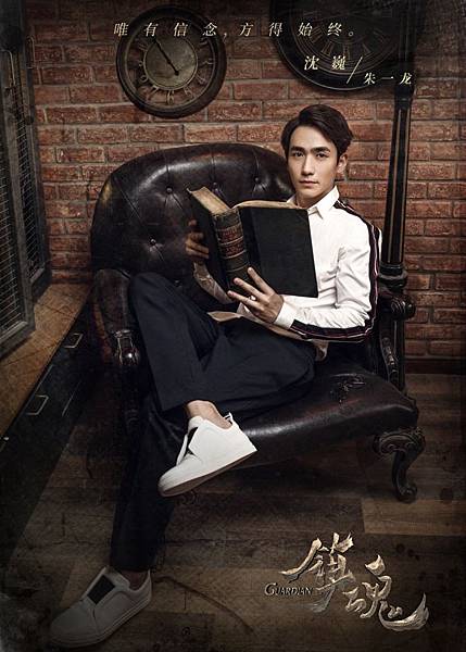 沈巍.jpg 沈巍.jpg