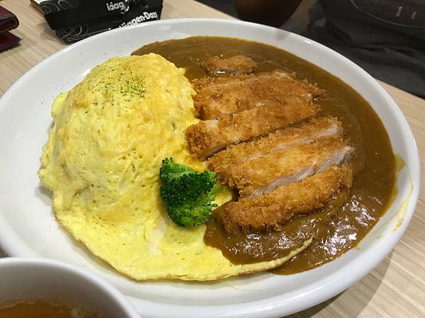 台北美食 北投區食記捷運奇岩站mina 創意廚房咖啡簡餐丼飯蛋包飯骰子牛肉飯早午餐親子丼 陳皮的日常 Hugodapper