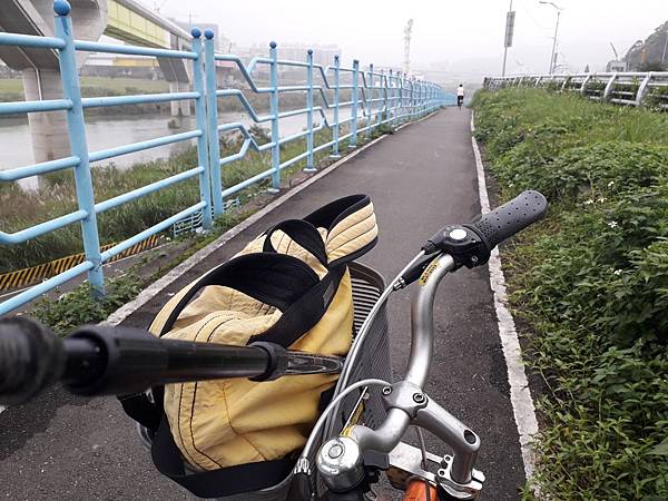 20190105和媽一起騎單車到碧潭_190107_0026.jpg