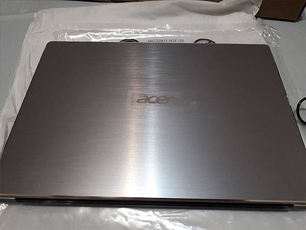 ACER SF314-56G-71FF 7.jpg