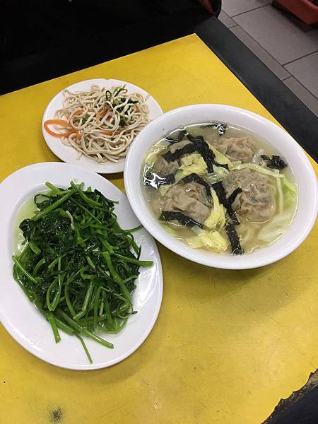 捷運永安站四號公園周邊美食推薦阿敏小吃店招牌牛肉麵水餃餛飩雲吞意外好吃!_191001_0822.jpg