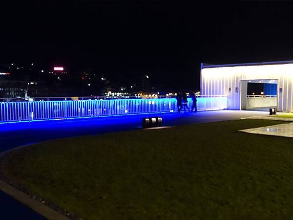 基隆廟口夜市+基隆夜景無敵美景+美食夜景餐廳7.jpg