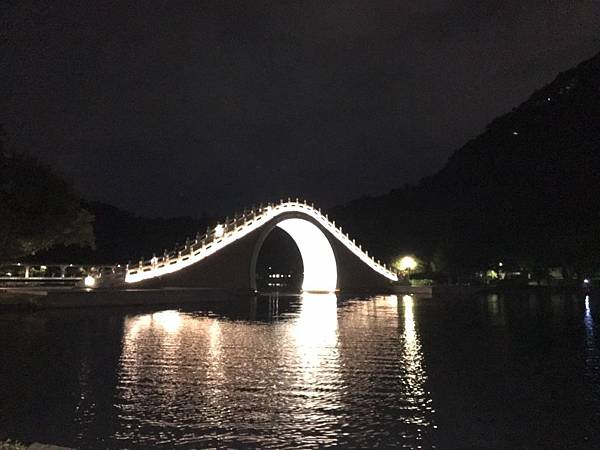 大湖公園親子免費戶外活動休閒推薦 近捷運大湖公園站 落羽松美景湖景出站就看到_191114_0.jpg