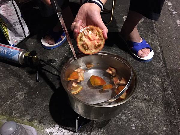 烏來加九寮溪紅河谷登山溯溪露營烤肉野餐地點推薦絕美山谷景色請珍惜愛護環境_200404_039_4.jpg