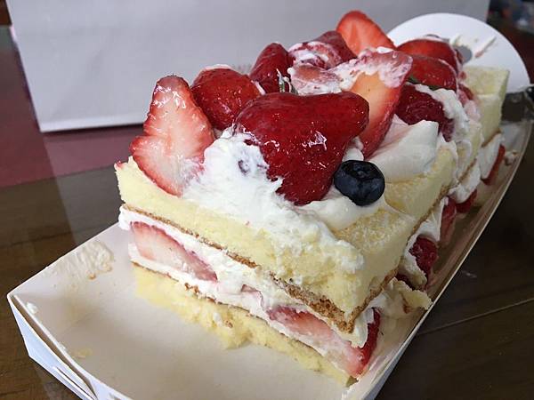 卡瓦蛋糕永和蛋糕甜點推薦草莓季鮮採草莓蛋糕_200404_046.jpg