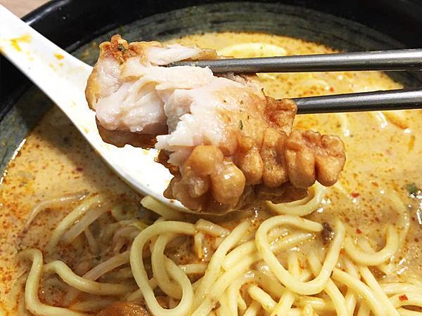 來碗Laksa 忠孝敦化站捷運出口美食 星加坡 馬來西亞風味 叻沙風味料理 招牌叻沙麵 濃郁蝦膏 椰漿湯頭7.jpg