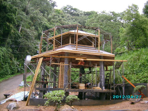 11.屋頂貼防水毯1.6mm