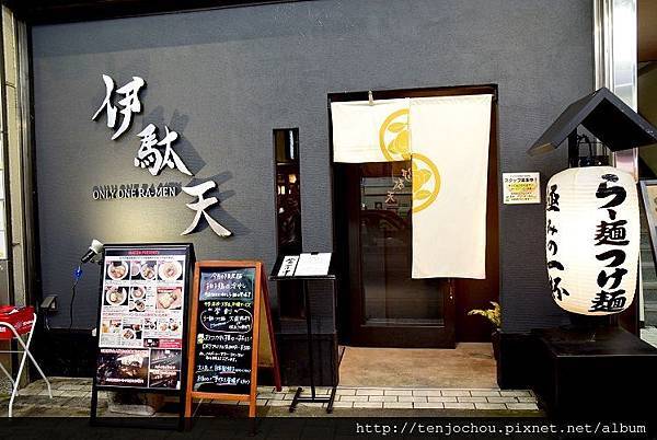 DSC_0408.JPG DSC_0408.JPG