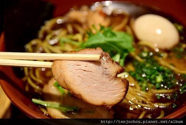 DSC_0728.JPG DSC_0728.JPG