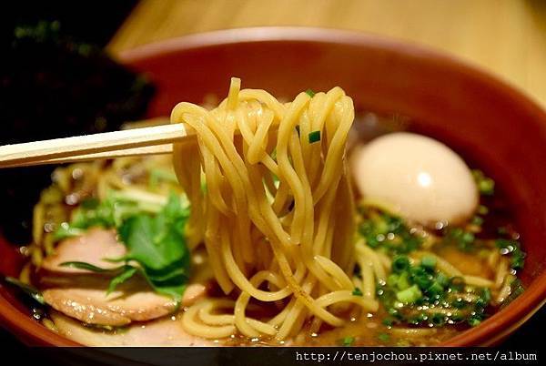 DSC_0734.JPG DSC_0734.JPG