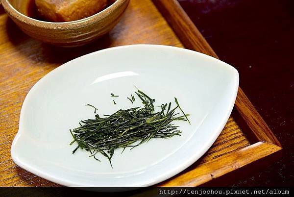 DSC_0992.JPG DSC_0992.JPG