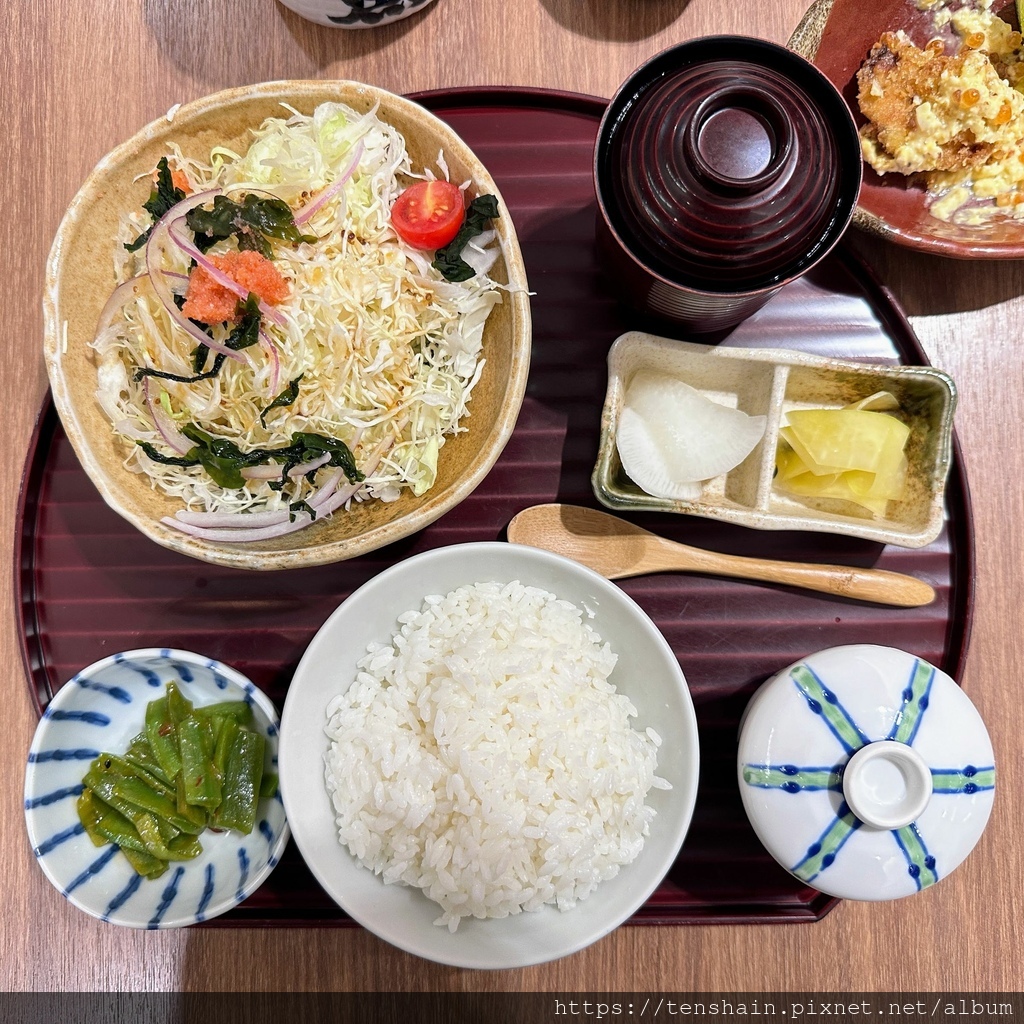 魚君 さかなくん 海鮮丼專門店 信義店