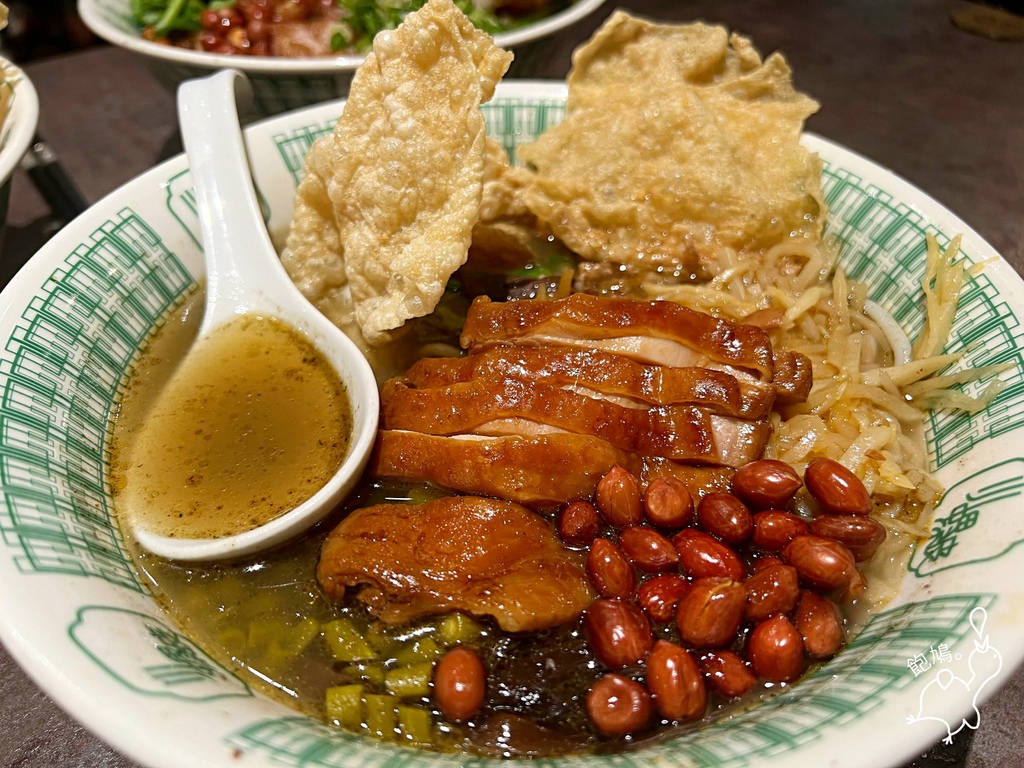 小螺波 XIAO LUO BO（公館店）_油雞螺獅粉.jpg